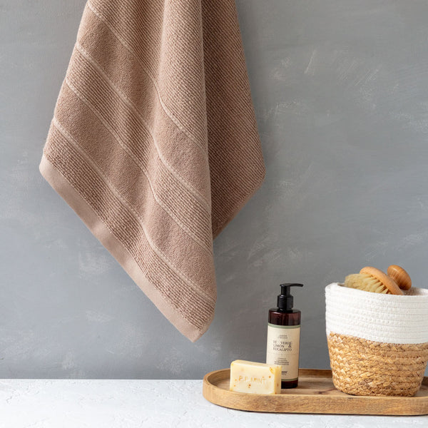 Toalla de Cuerpo Almendro 70x140cm 450gr Beige