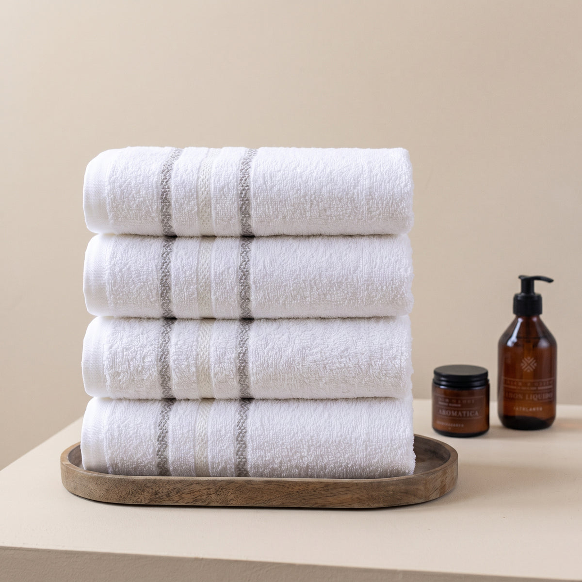Set X4 Toallas de Cuerpo Azalea 60x120cm 350gr Blanco