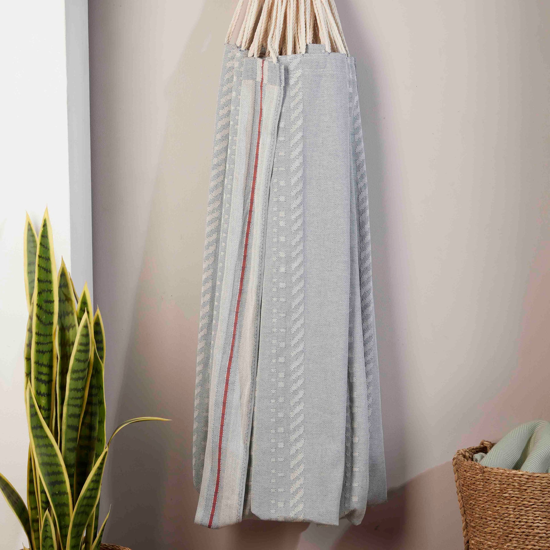 Hamaca Jacquard Navy 100% Algodón - Fatelares  | Toallas de baño y productos de hogar