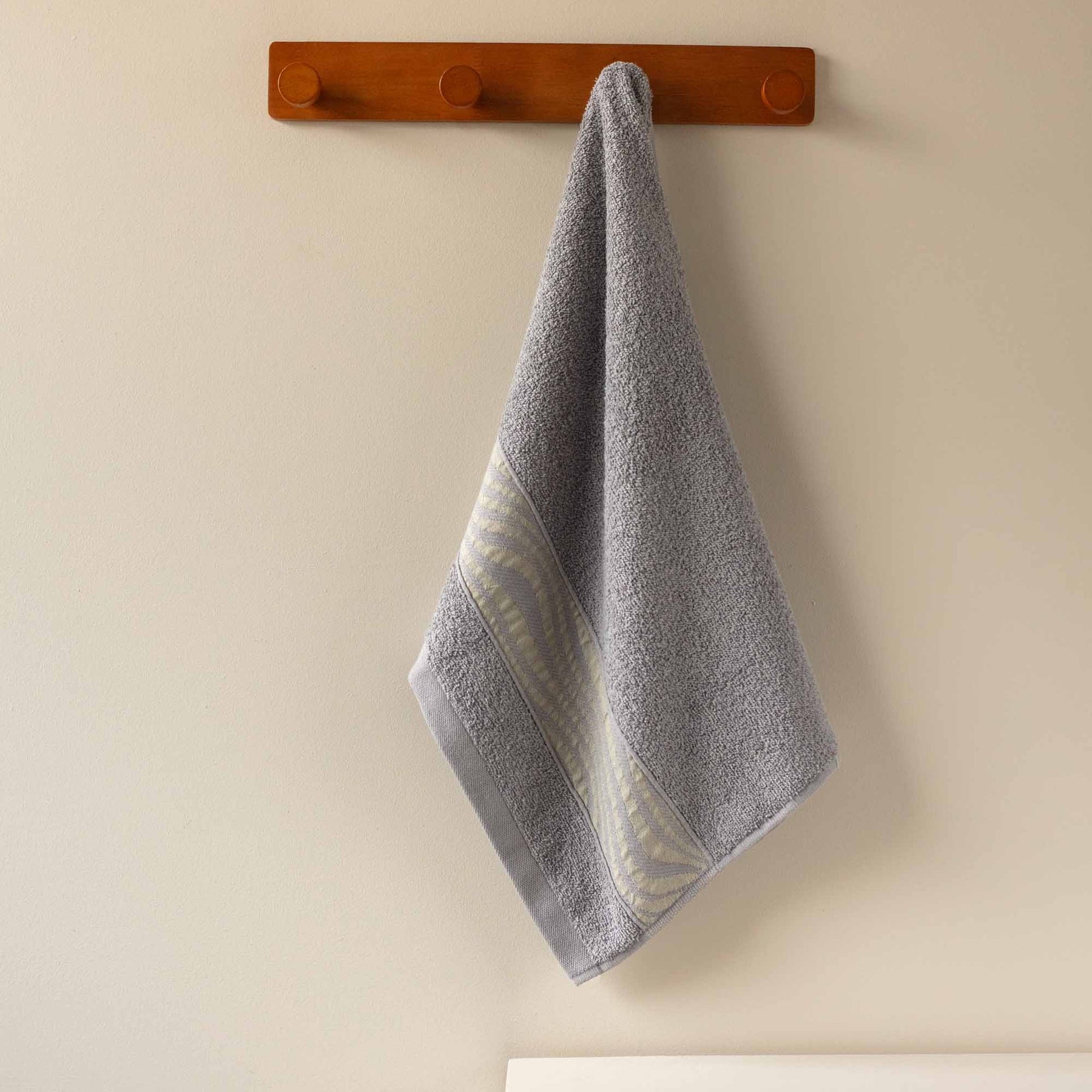 Toalla de Manos Atlántico 050x070cm 450gr Gris Alfato - Fatelares  | Toallas de baño y productos de hogar