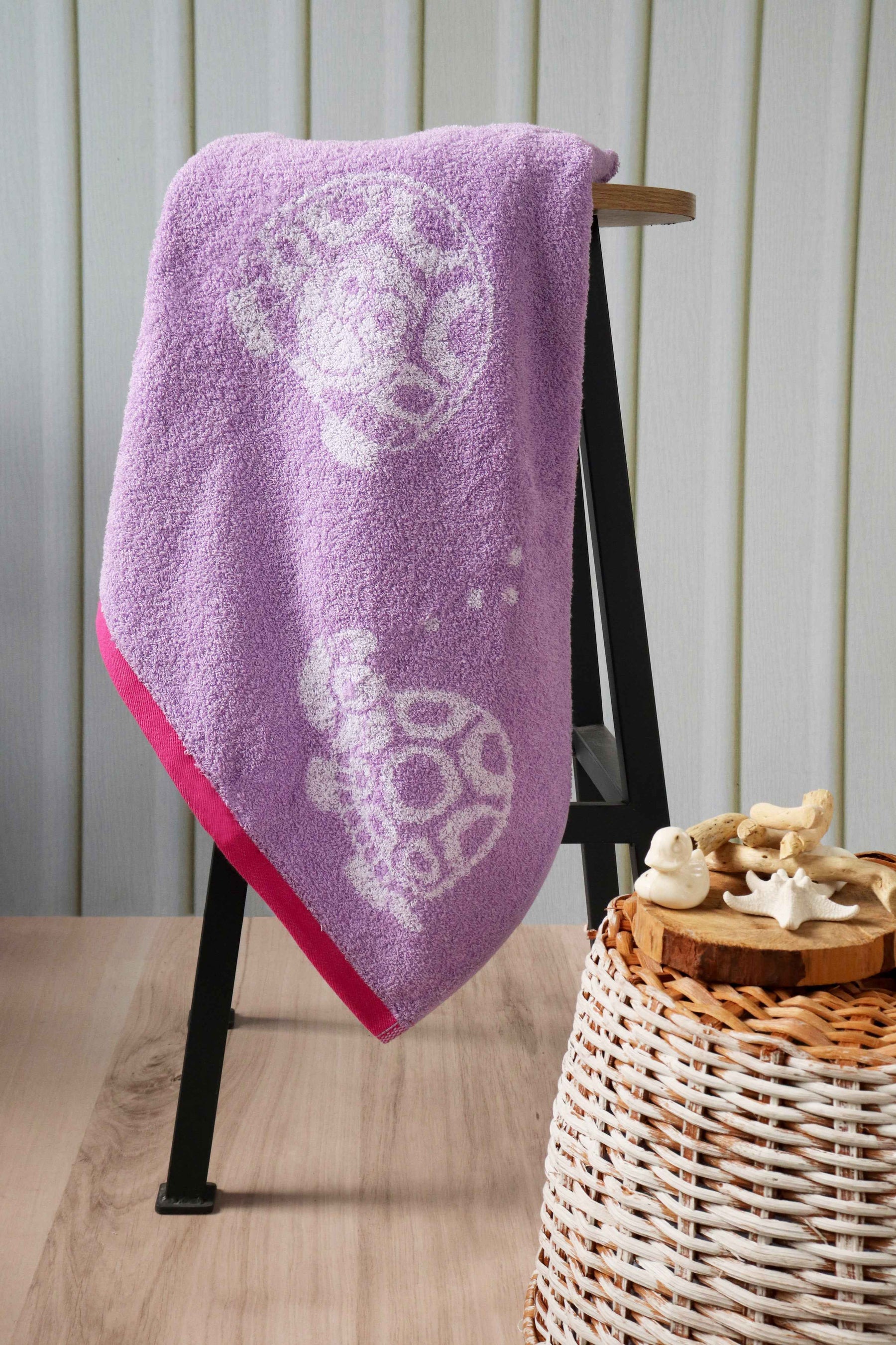 Toalla Infantil de Cuerpo 70x120cm Jacquard 450gr Tortuga