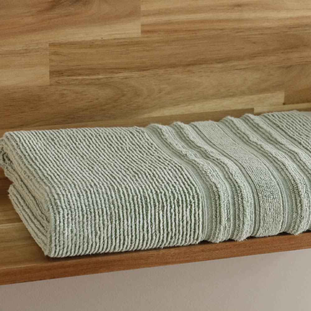 Toalla Helecho 70x140cm Cuerpo Verde 500gr