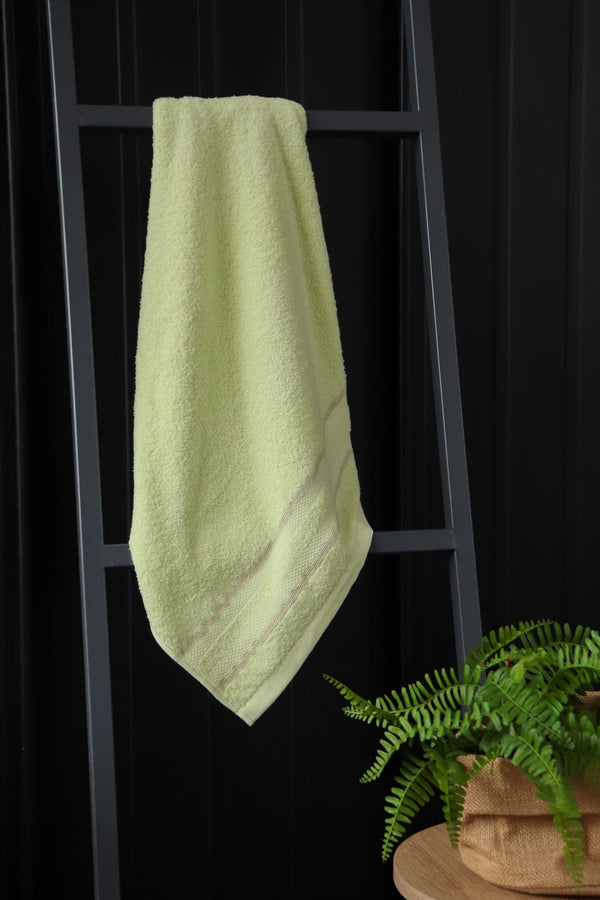 Toalla de Cuerpo Linni 70x130cm Menta 400gr